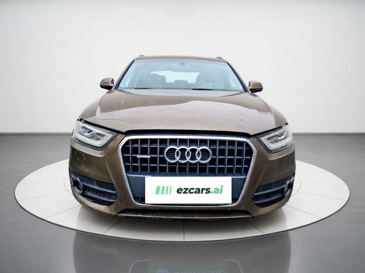 Q3 2013 35 TFSI quattro Tech photo 2
