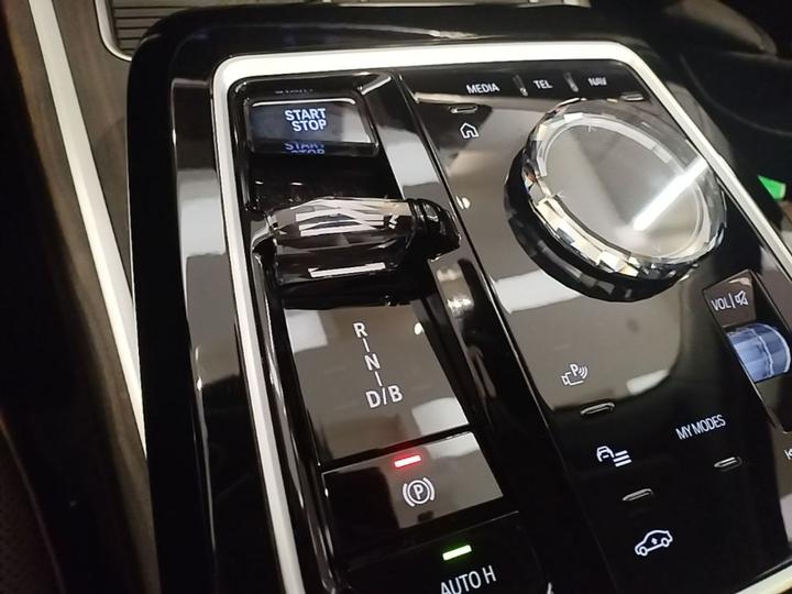 i7 2023 eDrive50L Leading M Sport Package photo 5