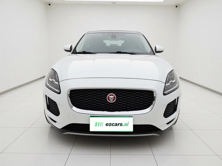 E-PACE 2018 P200 China V photo 2