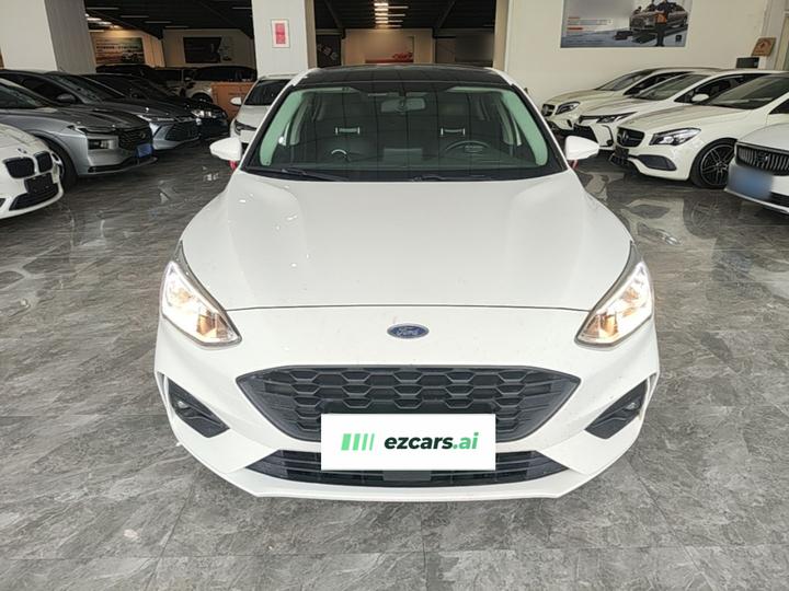 Focus 2020 Sedan 1.5L AT photo 2