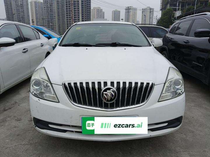 Excelle 2015 1.5L MT Classic photo 2