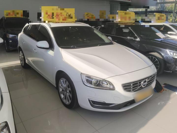 V60 2015 T5 photo 3