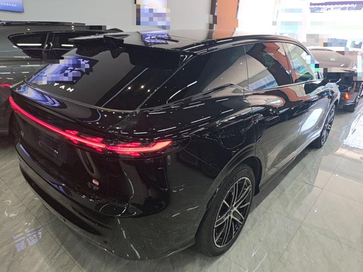Voyah 2025 AWD Qiankun photo 4