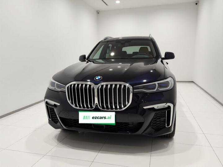 X7 2020 xDrive40i Executive Luxury photo 2