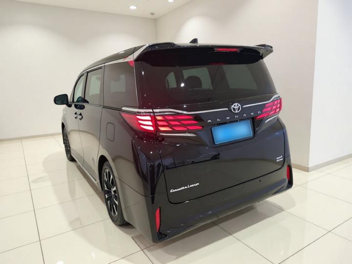Alphard 2024 Hybrid 2.5L Exclusive photo 4