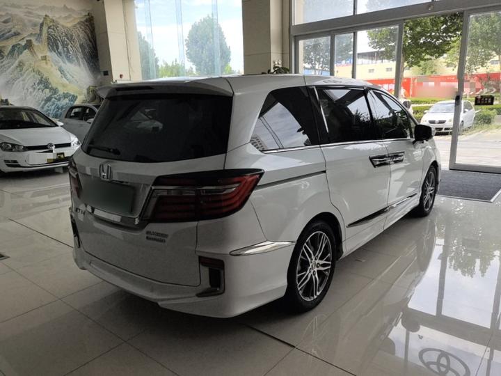 Elysion 2019 2.0L Hybrid Luxury photo 4