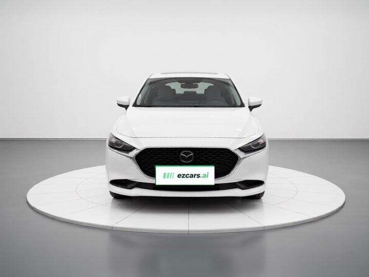 3 Axela 2021 2.0L AT photo 2