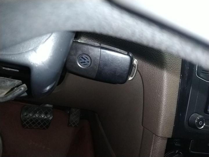Bora 2014 1.6L AT Comfort photo 8