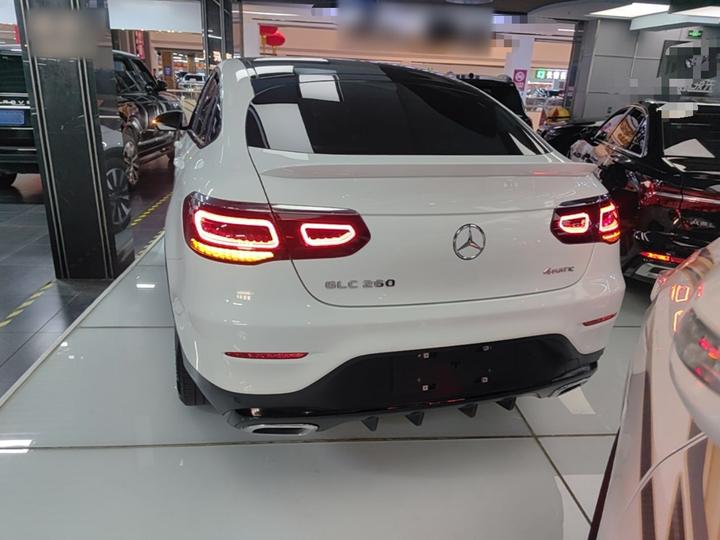 GLC Coupe 2020 GLC 260 4MATIC Coupe SUV photo 3