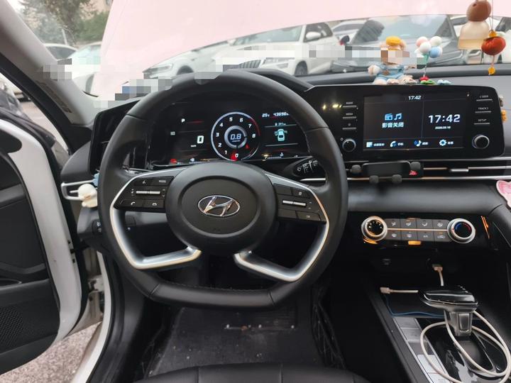 Elantra 2022 1.5L CVT GLX Elite photo 3