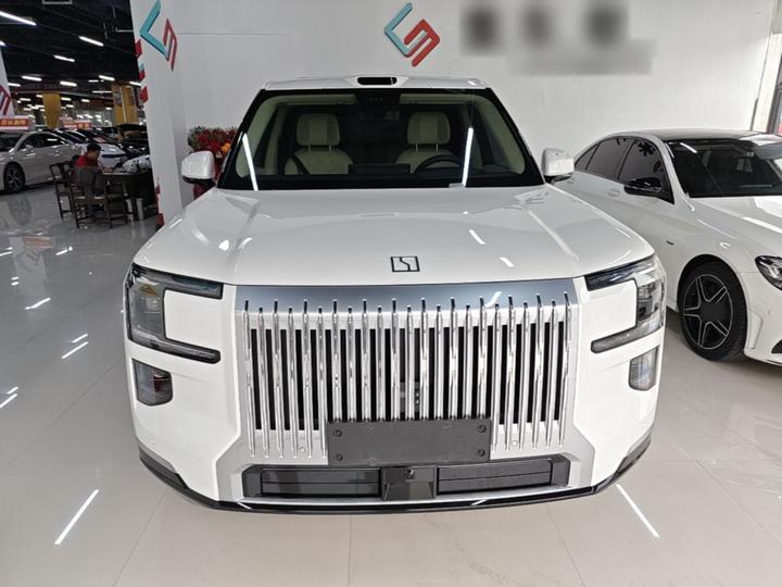 9X 2025 Hyper 70kWh 6-Seater photo 2