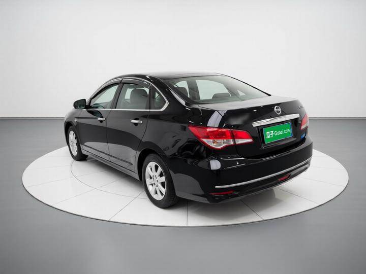 Sylphy 2012 Classic 1.6XE MT Comfort photo 4