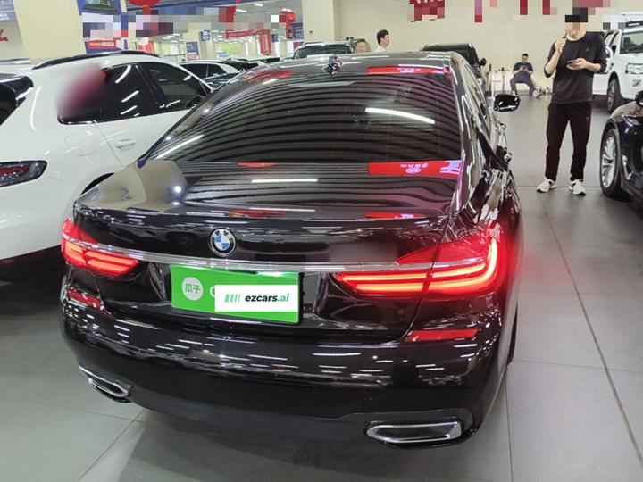 7 Series 2018 730Li Leading M Sport Package photo 5