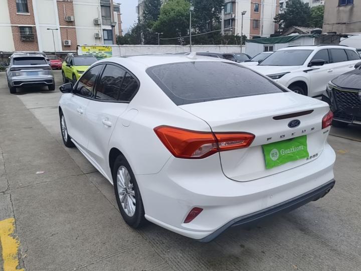 Focus 2020 Sedan EcoBoost 180 AT photo 4