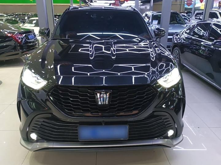Crown 2023 2.5L HEV AWD Luxury photo 2