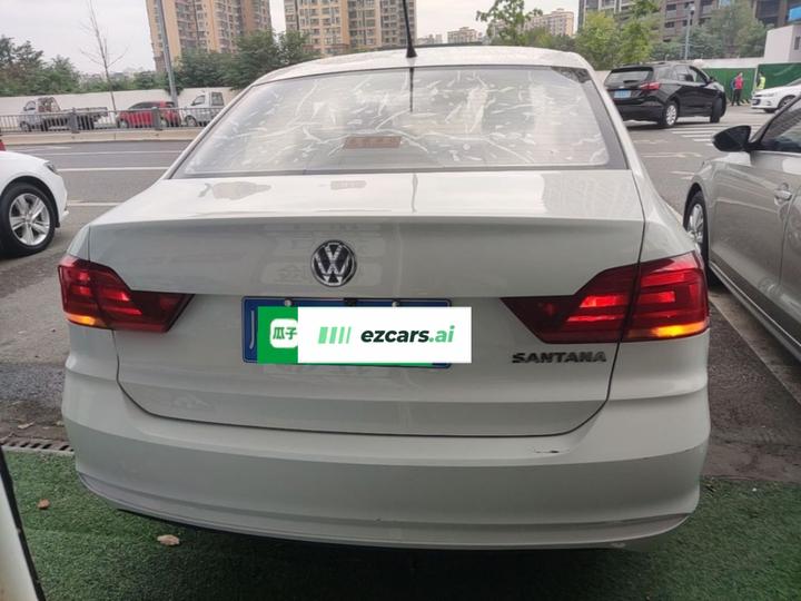 Santana 2018 1.5L AT photo 5