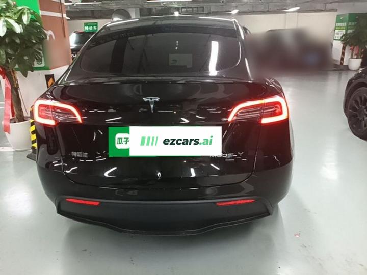 Model Y 2022 Facelift RWD photo 3