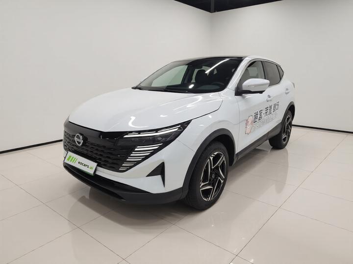 Qashqai 2025 2.0L CVT XV+ Leading