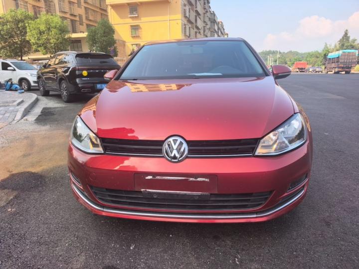 Golf 2016 1.6L AT Fashion photo 2