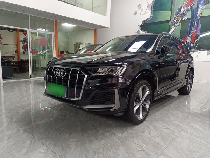 Q7 2020 55 TFSI quattro S line Sport