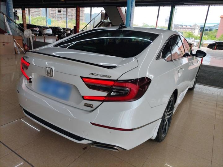 Accord 2022 260TURBO Phantom Night Premium photo 4