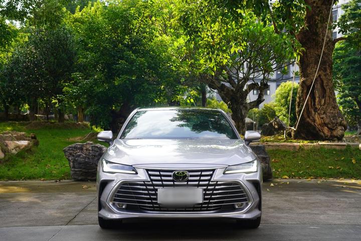 Avalon 2021 2.5L Luxury photo 2