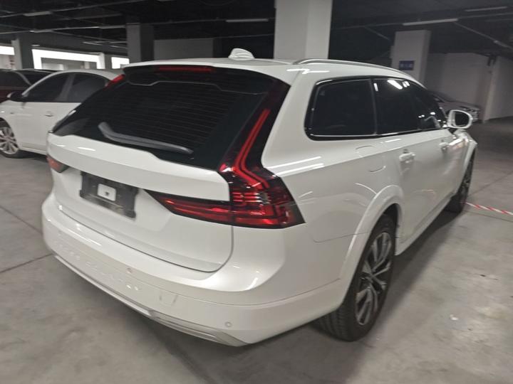 V90 2022 Cross Country B5 AWD photo 4