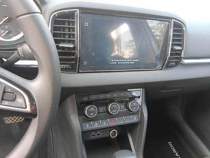 Karoq 2018 TSI280 Luxury China V photo 8