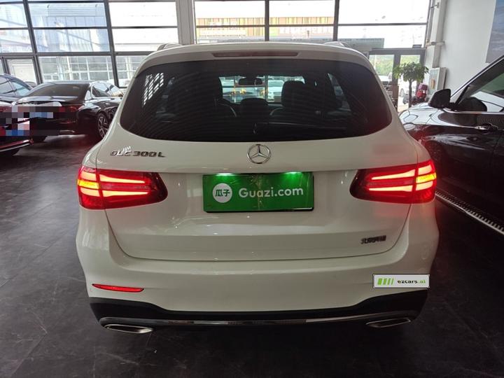 GLC 2019 GLC 260 L 4MATIC Dynamic photo 5