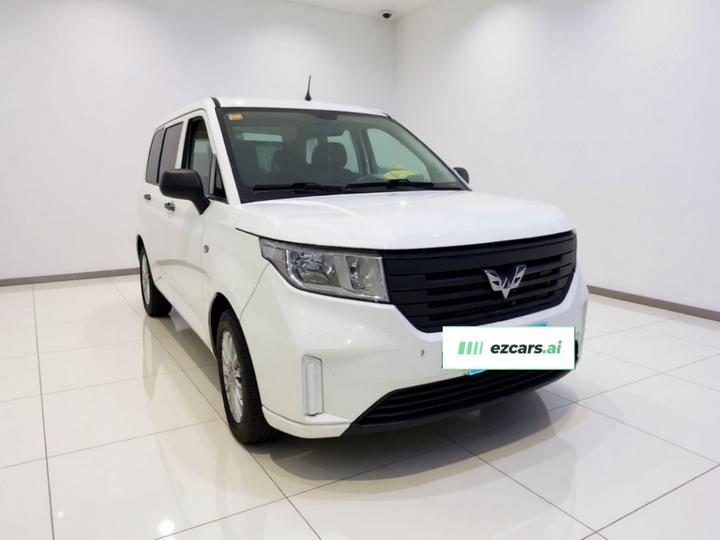 Wuling Hongguang PLUS 2020 1.5L MT Standard 5-Seater photo 3