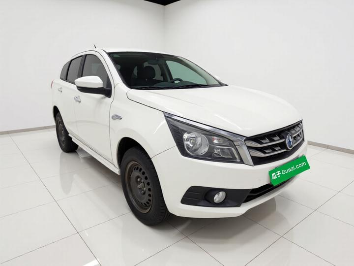 T70 2016 1.6L MT photo 3