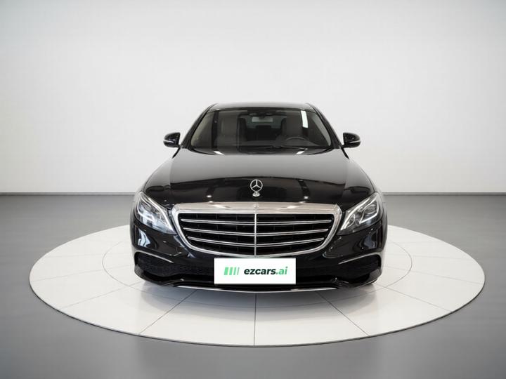 E-Class 2019 E 200 L photo 2