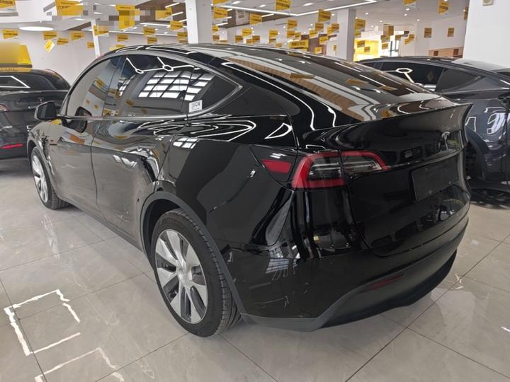 Model Y 2022 Long Range AWD photo 4