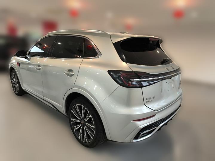 HS5 2023 2.0T AWD Pro photo 4