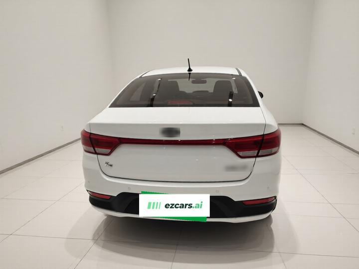K2 2017 Sedan 1.4L MT GLS photo 5