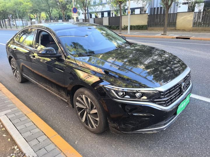 Passat 2023 Facelift 330TSI Luxury photo 3
