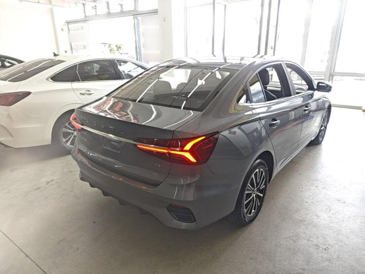 i5 2021 Facelift 1.5L CVT photo 4