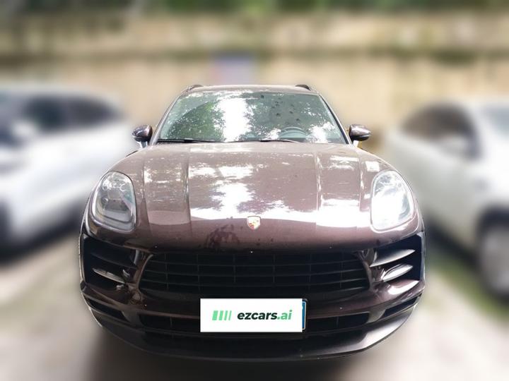 2018 Macan 2.0T photo 2