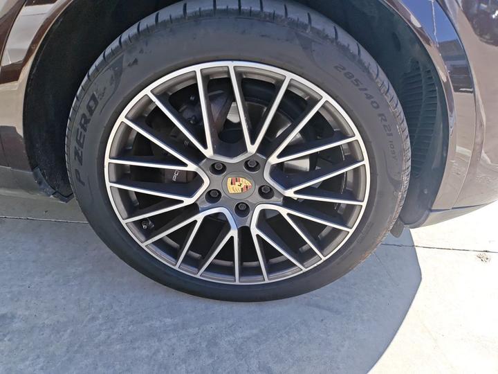 2019 Cayenne 3.0T photo 8