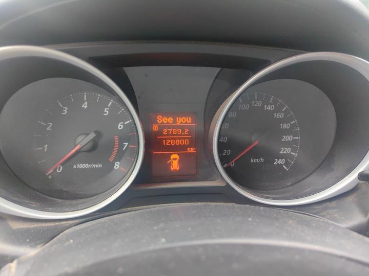 ASX 2016 1.6L MT RWD Progressive photo 2