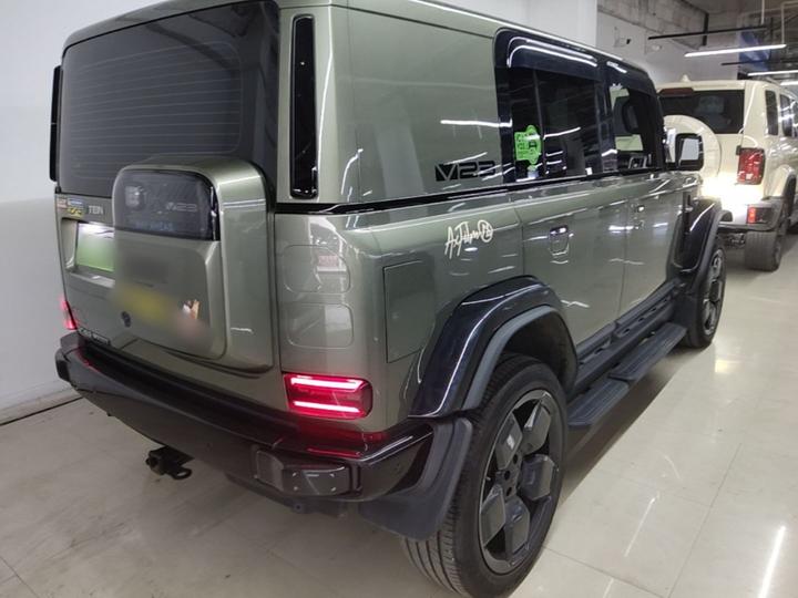 iCAR-Class V23 2025 501 AWD ADAS photo 6