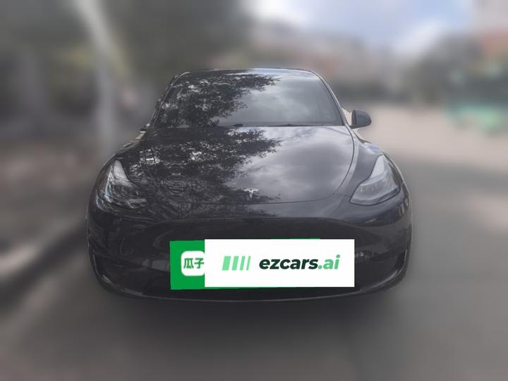 Model Y 2024 RWD photo 2