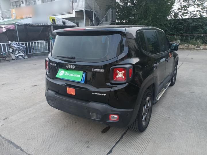 Renegade 2016 1.4T AT photo 4