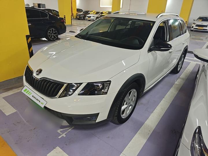 Octavia 2018 Wagon TSI230 DSG Comfort