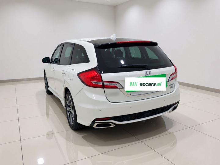 Jade 2017 210TURBO CVT 5-Seater photo 4