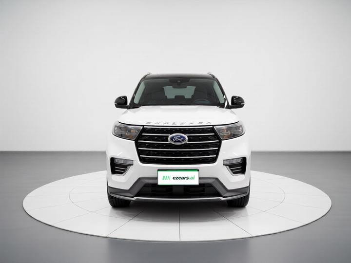 Explorer 2020 EcoBoost 285 AWD 7-Seater photo 2