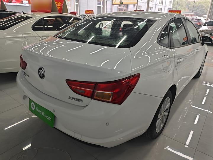 Verano 2015 Sedan 15S AT Leading photo 5