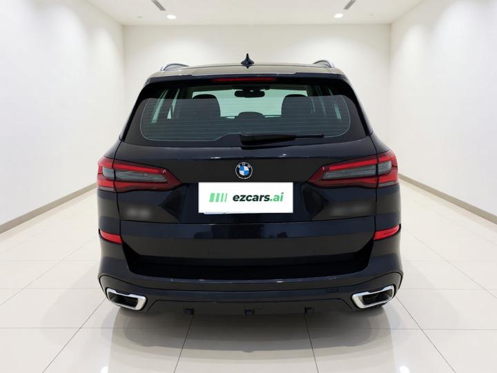 X5 2022 Facelift xDrive 40Li M Sport Package photo 5