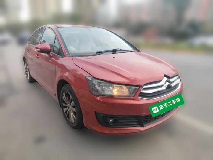 2013 Hatchback 1.6L AT photo 3