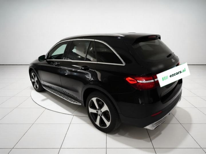 GLC 2016 GLC 260 4MATIC Luxury photo 4